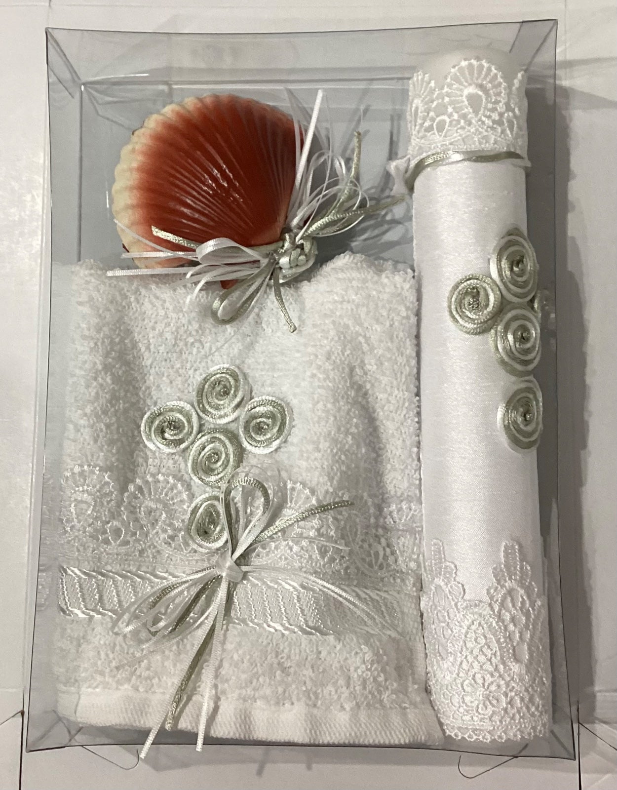 Kit de Bautizo Vela y Toalla Blanco y Plata Niño