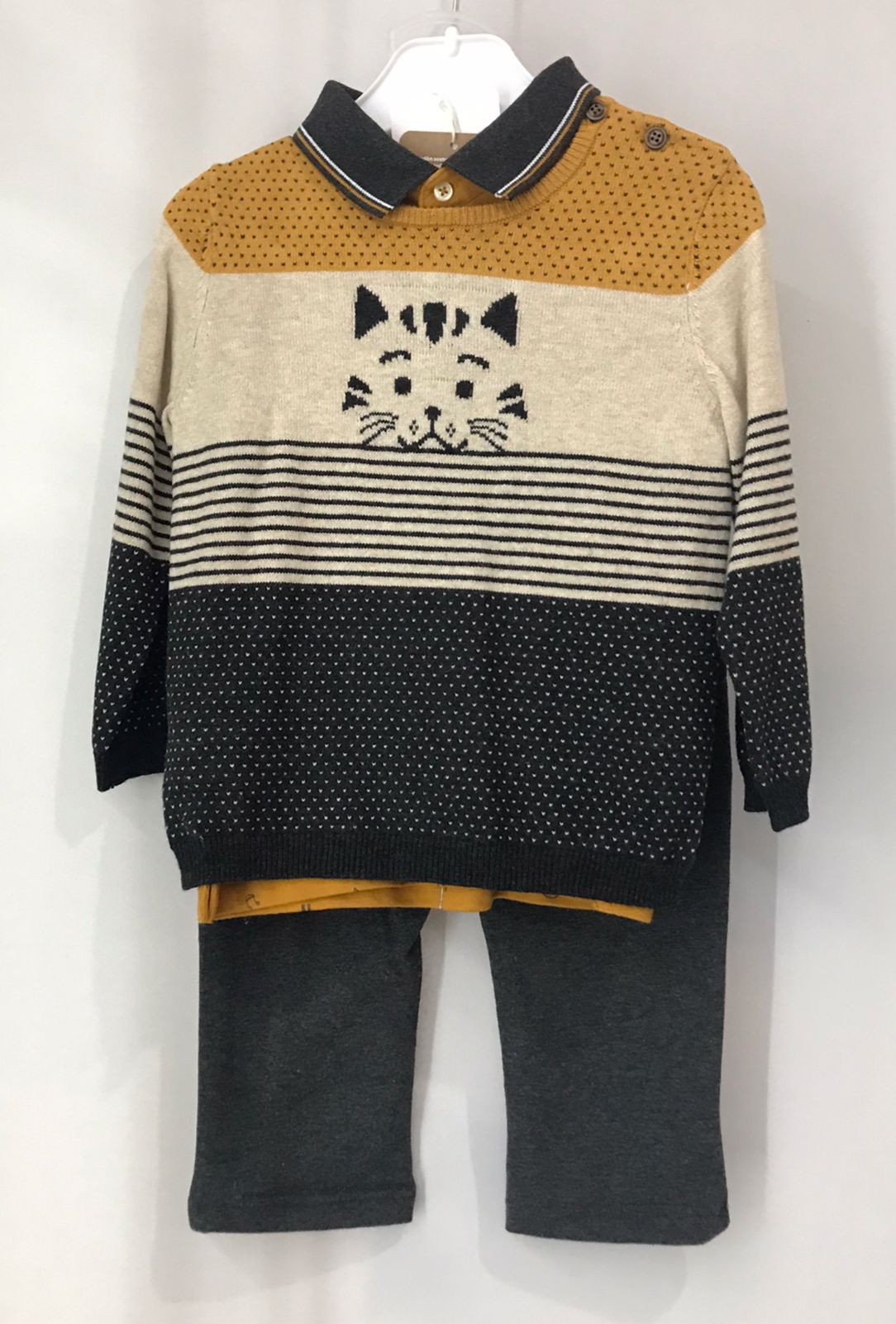 Conjunto para Niño Mayoral 2142-10 Talla 24 Meses