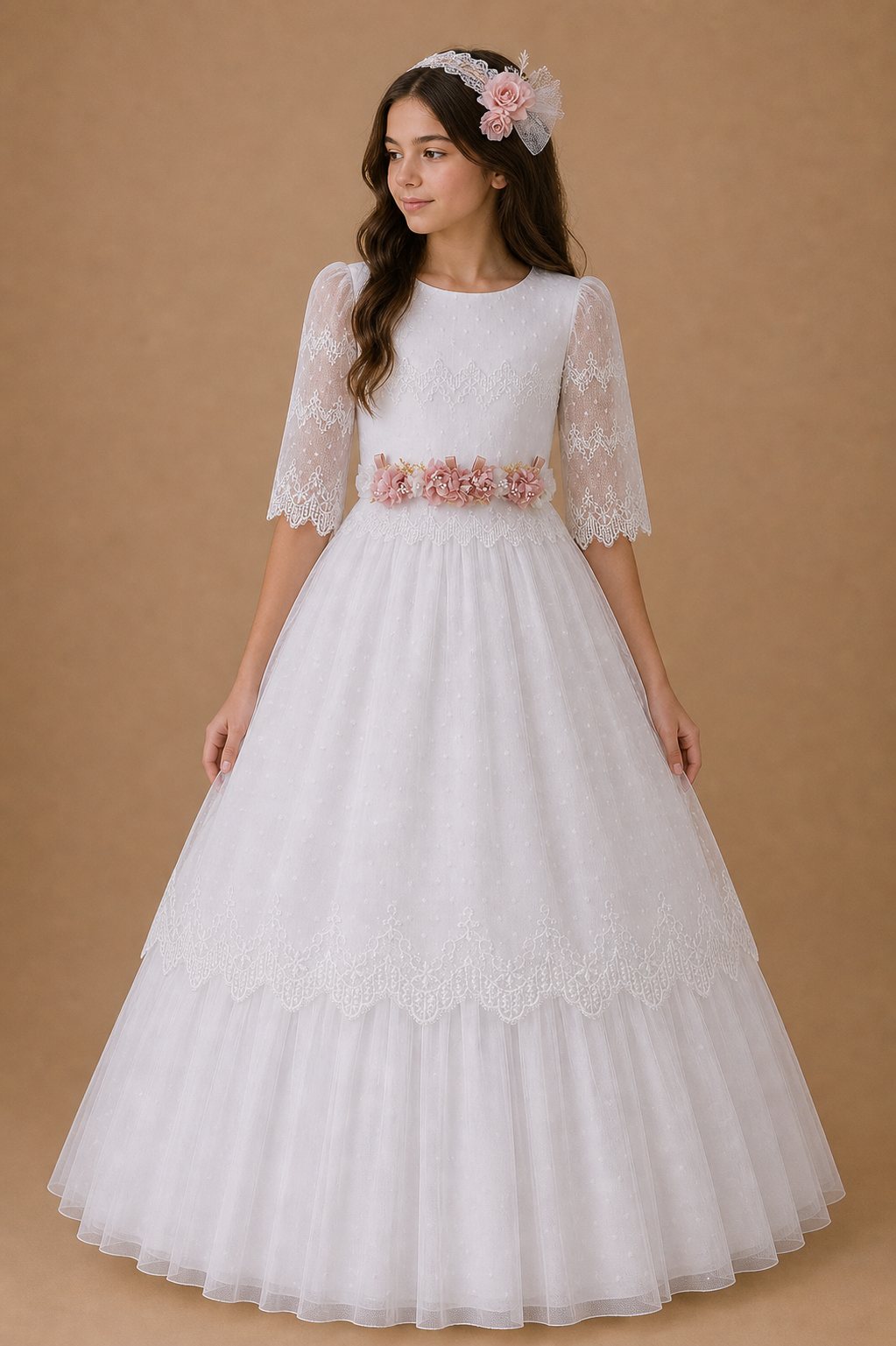 Vestido de primera comunion tul plisado y puntos tira dorada peto con corona 25-912 Talla 14 años
