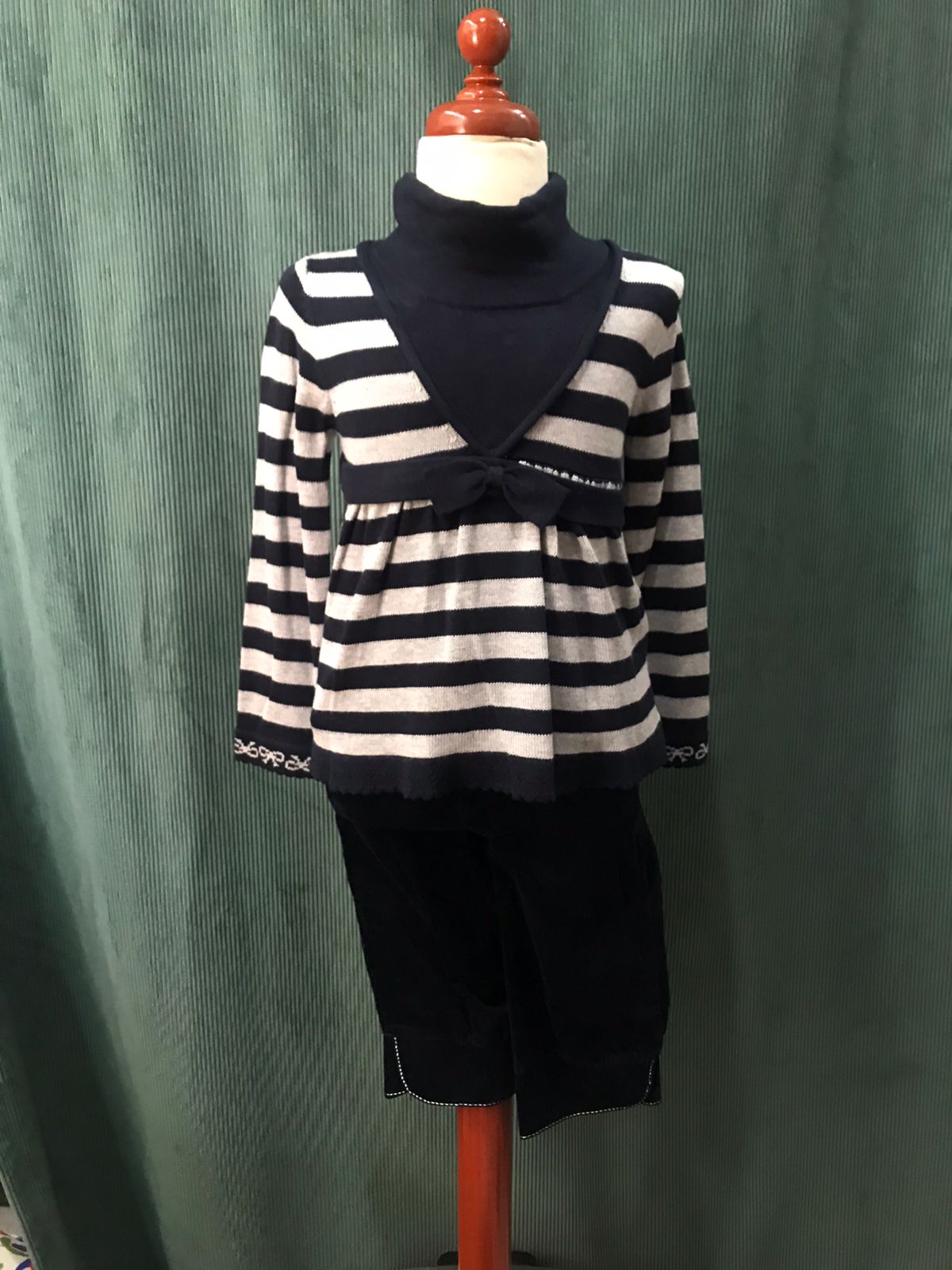 Conjunto para Niña Mayoral 4351-93 Talla 4 Años