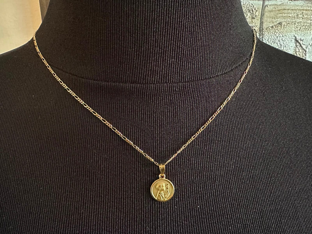 Medallon de oro 00148