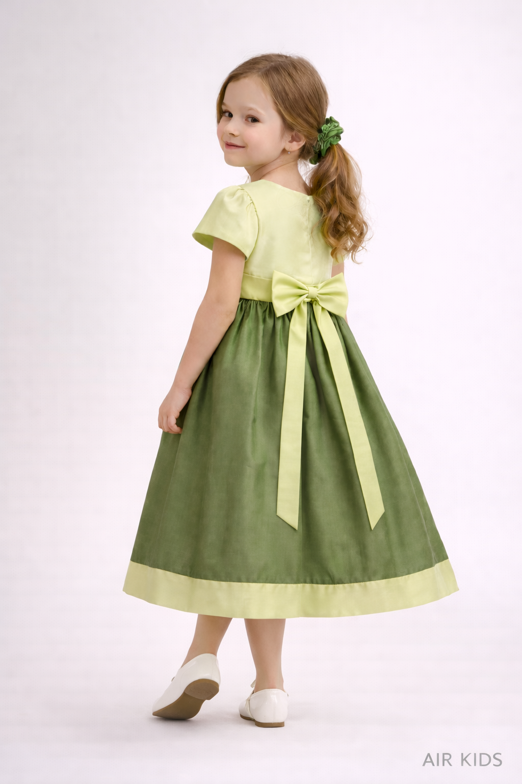 Vestido con Corona de Fiesta para Niña Jessy Franz 0042-V Talla 8 Años
