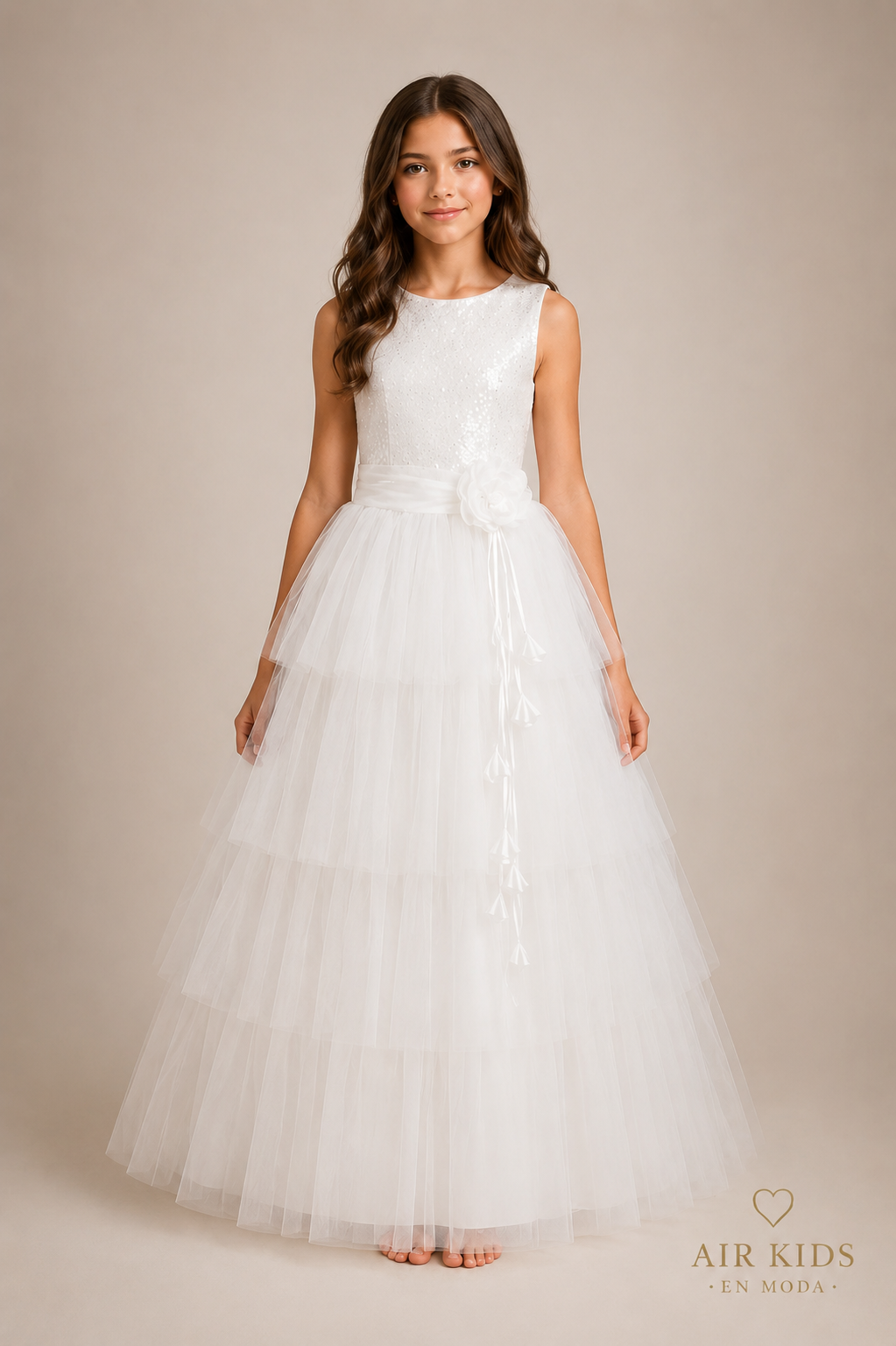 Vestido presentación peto tul bordado pedreria falda olanes tul plisado con corona 25-512 16 AÑOS