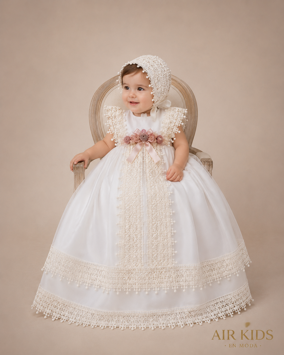 Ropon desmontable tergal frances tira bordada 26-457 Talla 18 meses