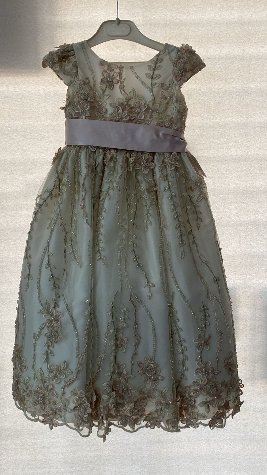 Vestido con Corona de Presentacion para Niña 22-531 Talla 3 Años