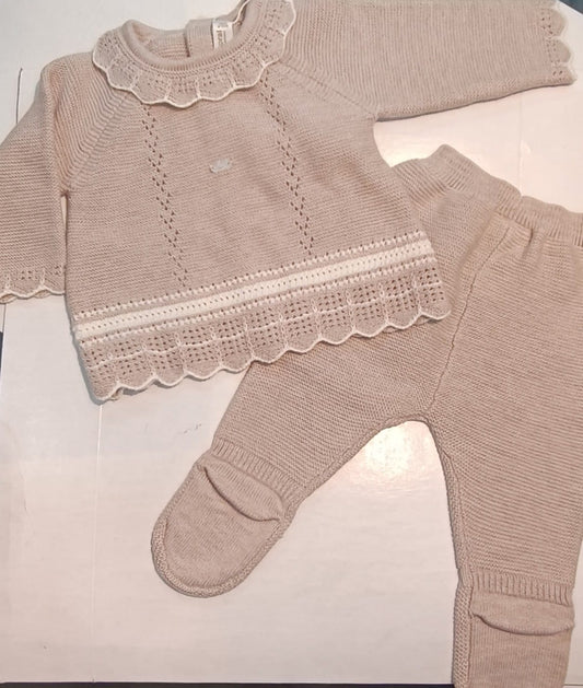 Conjunto de Niña Mayoral en Puebla