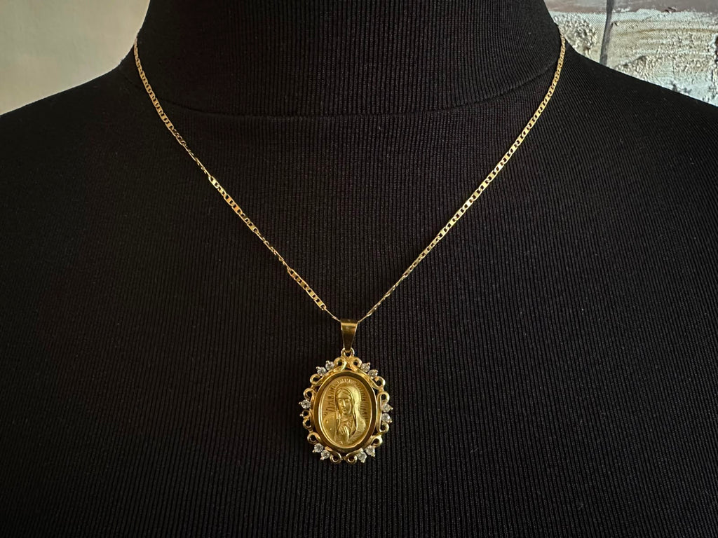 Medallon de oro 00149