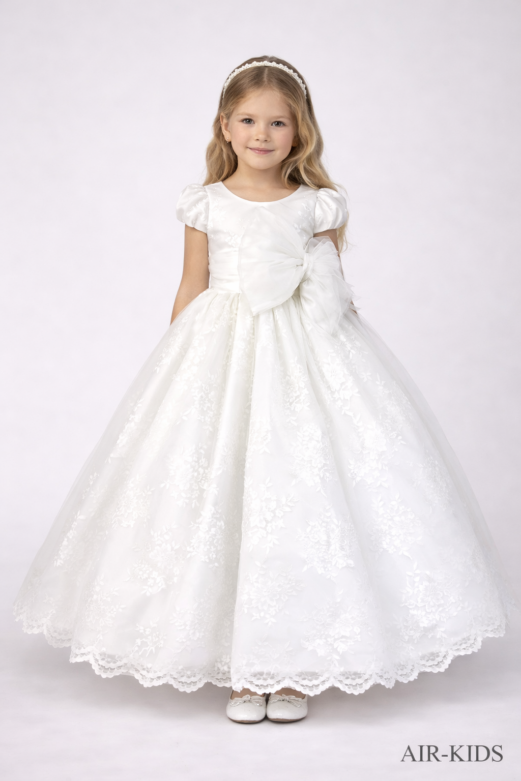 VESTIDO PRESENTACION CHANTILLY Y TUL FAJO Y MONO 26-001-8A