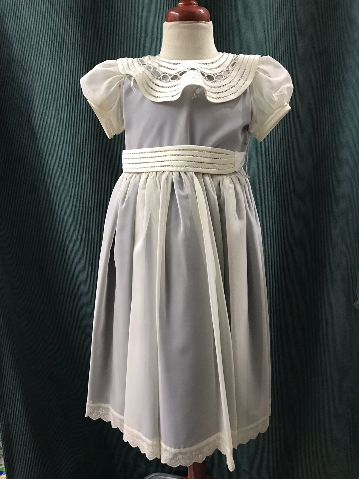 Vestido de Presentacion para Niña 13-015 Talla 3 Años