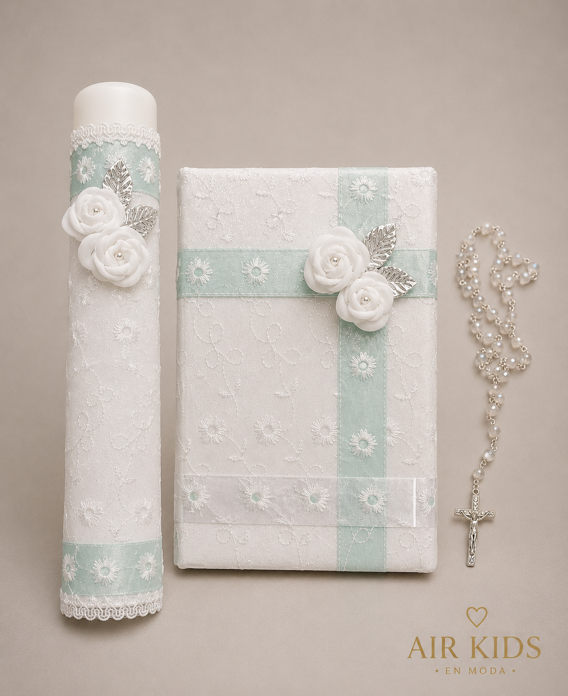 Kit de Primera Comunion Lili para Niña con Biblia 00235