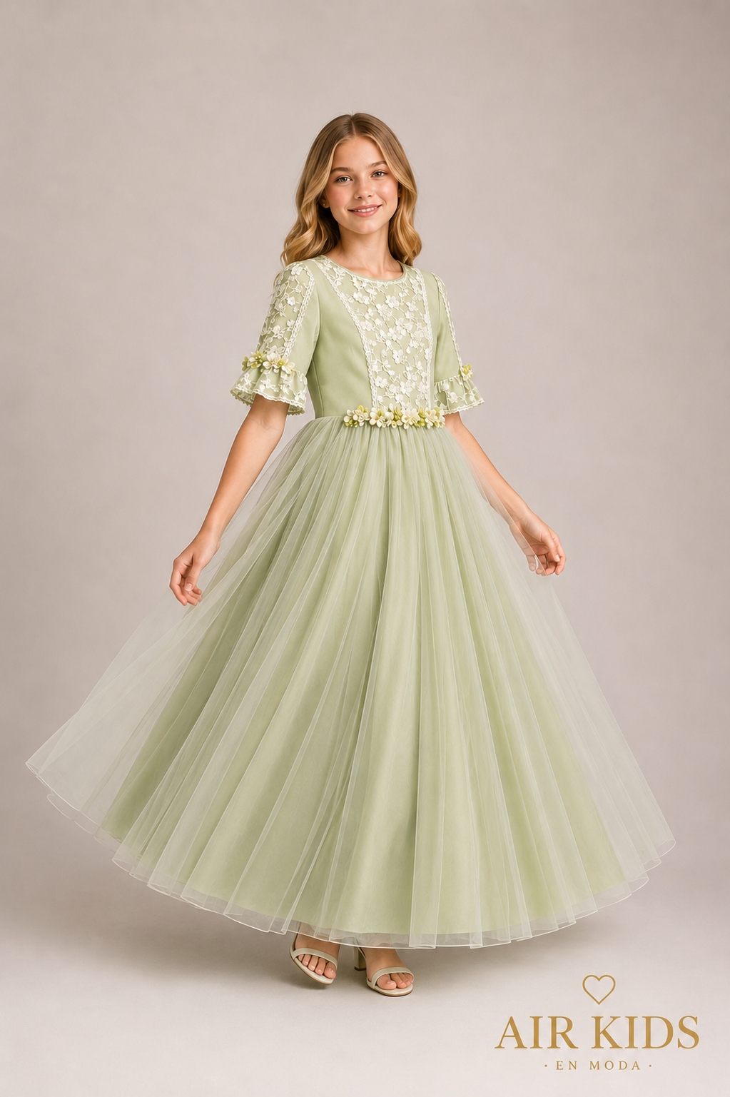 Vestidos de fiesta con corona para niña