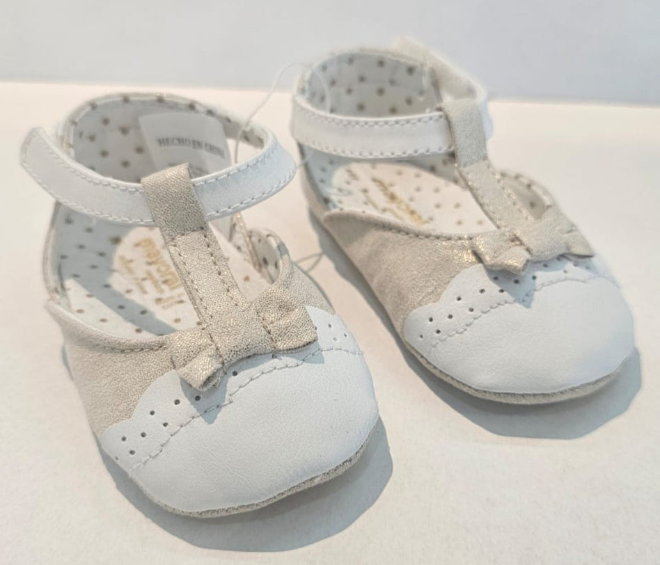 Zapatos de bautizo